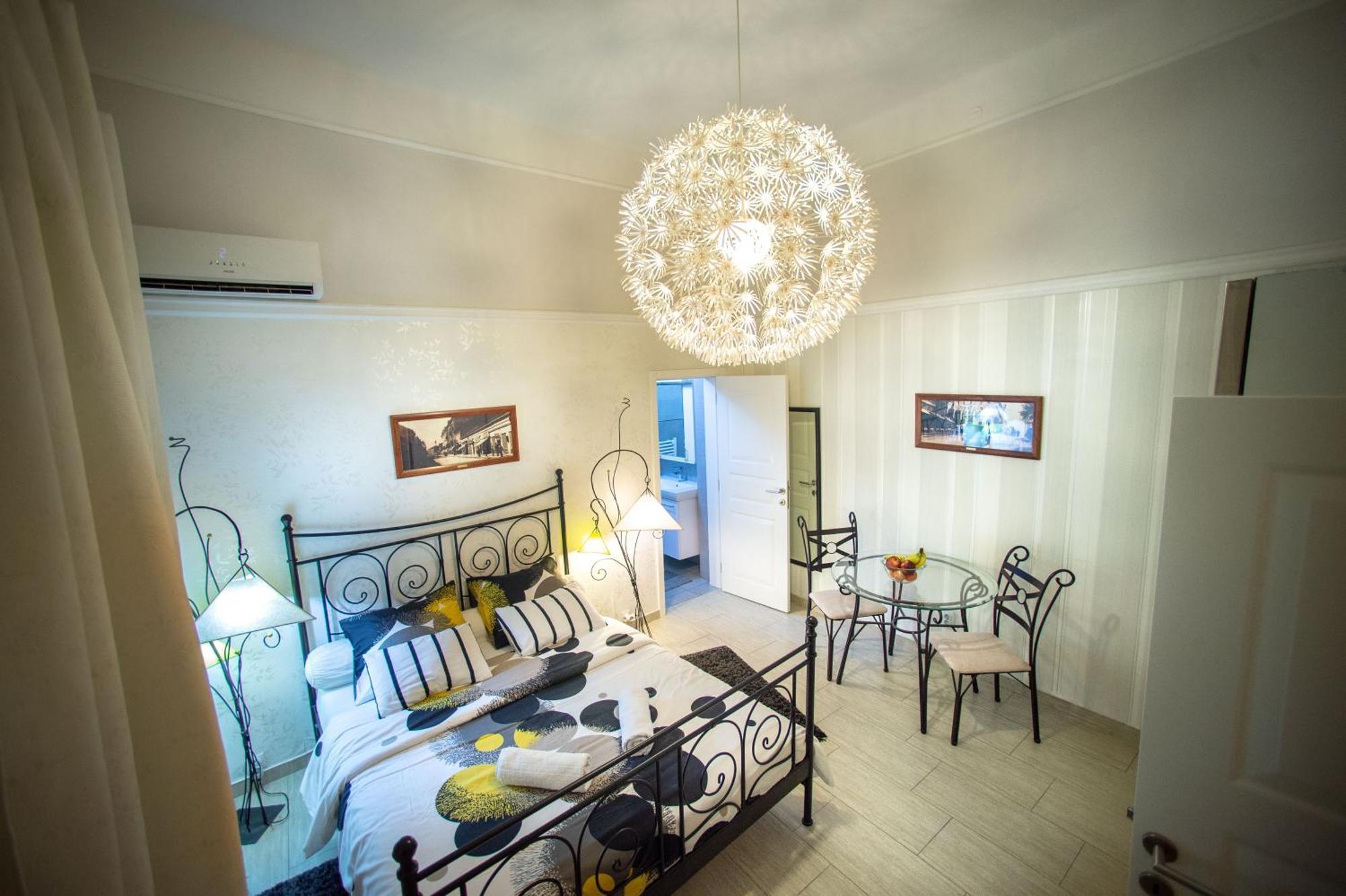 Central Charm Modern 2Br Apt-Free Parking Near Белград Екстер'єр фото